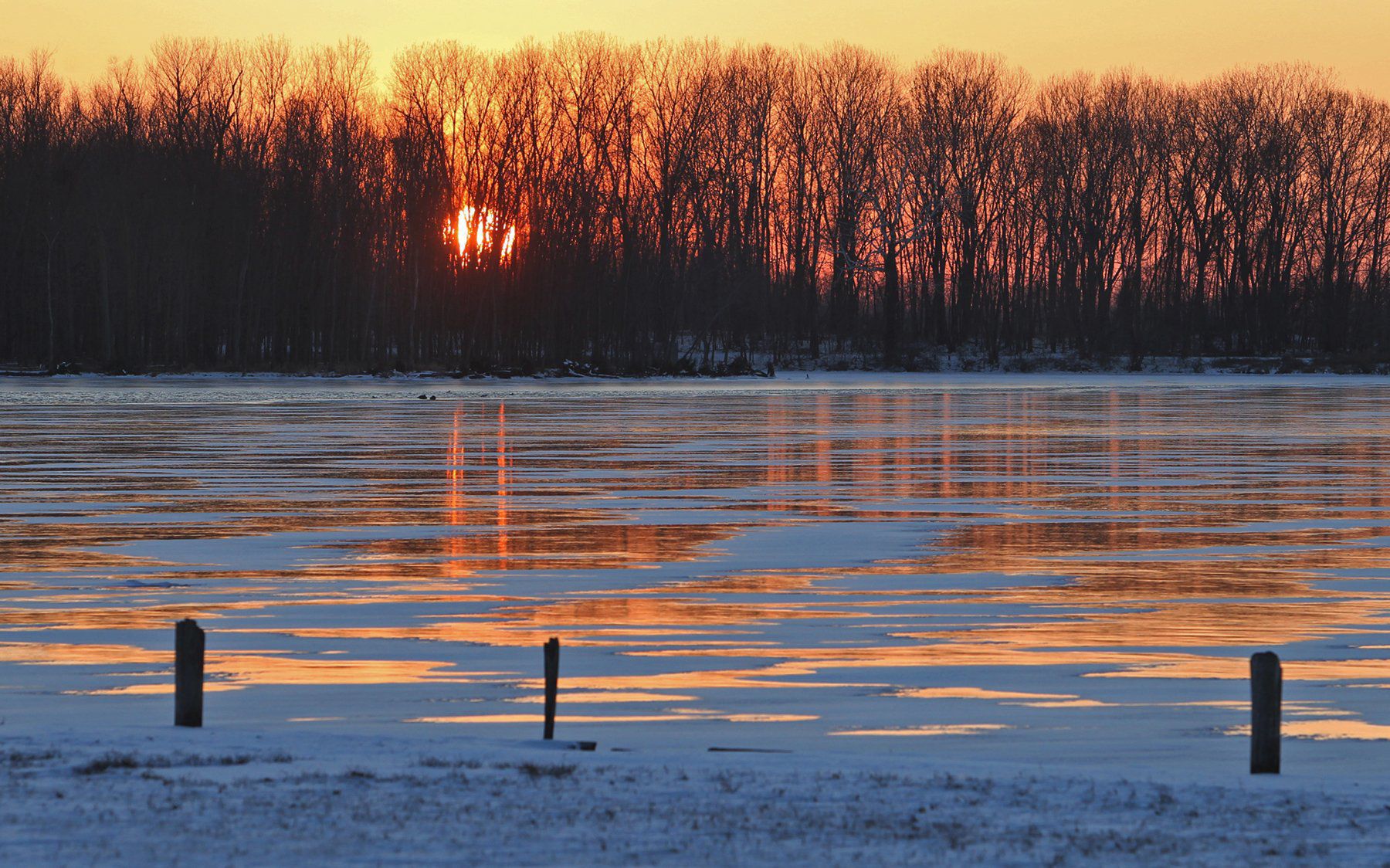 Cold Sunset at Creve Coeur Lake
